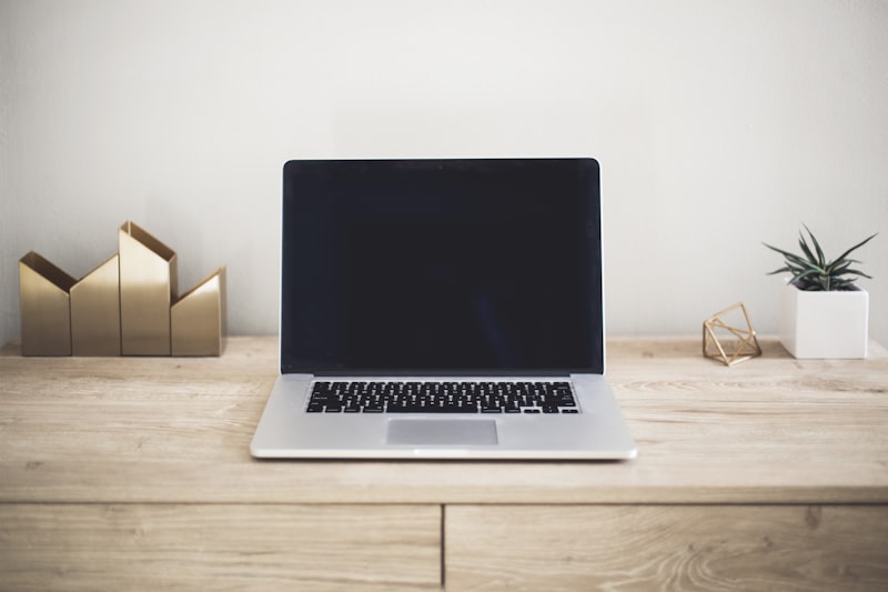 Aether Pro Laptop
